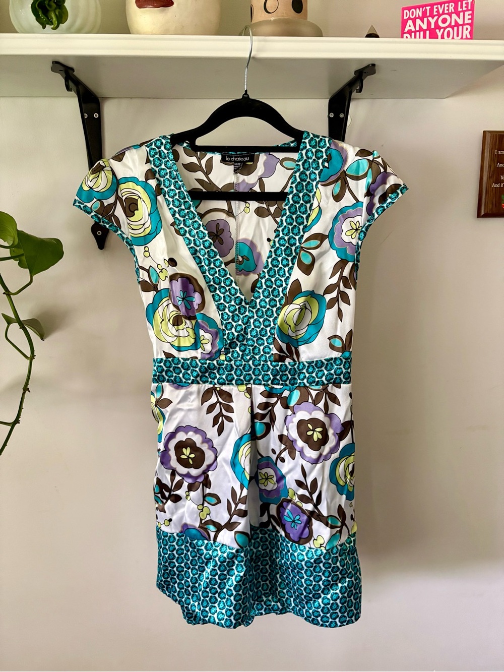 le chateau White Floral V-Neck Tunic with Teal and Purple Accents